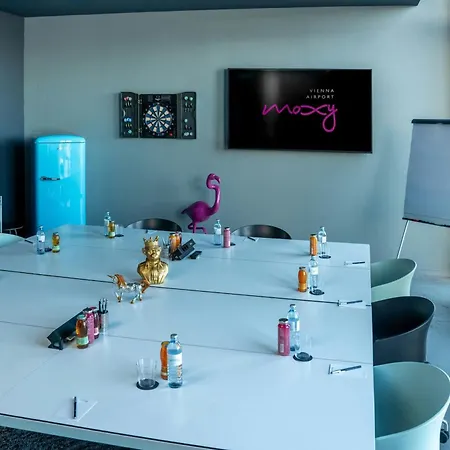 Moxy Vienna Airport-3